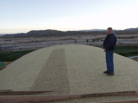 Randy on the big roof (I'm there too)